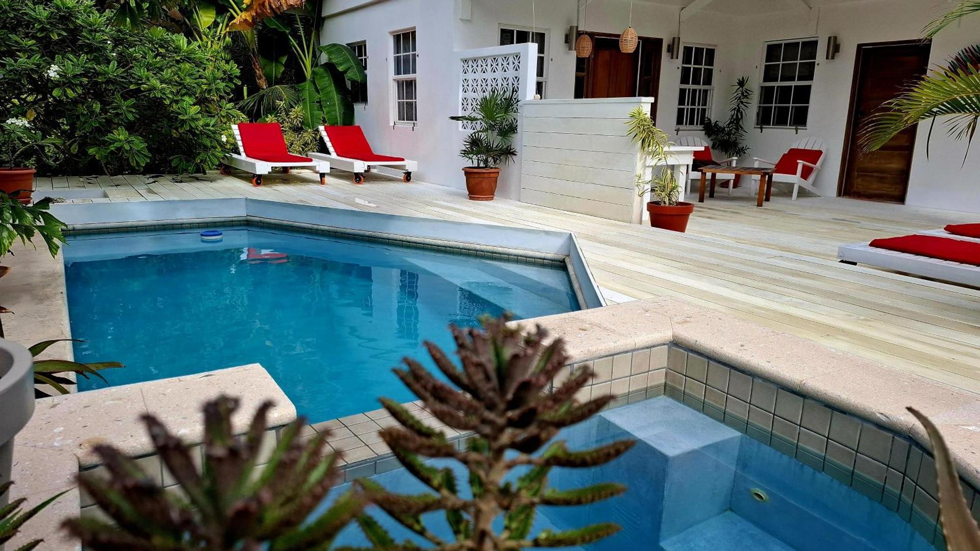 Amanda'S Place Green Studio - Pool And Tropical Garden Кей-Колкер Екстер'єр фото